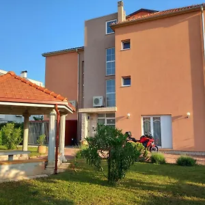 3* Vendégház Grgic